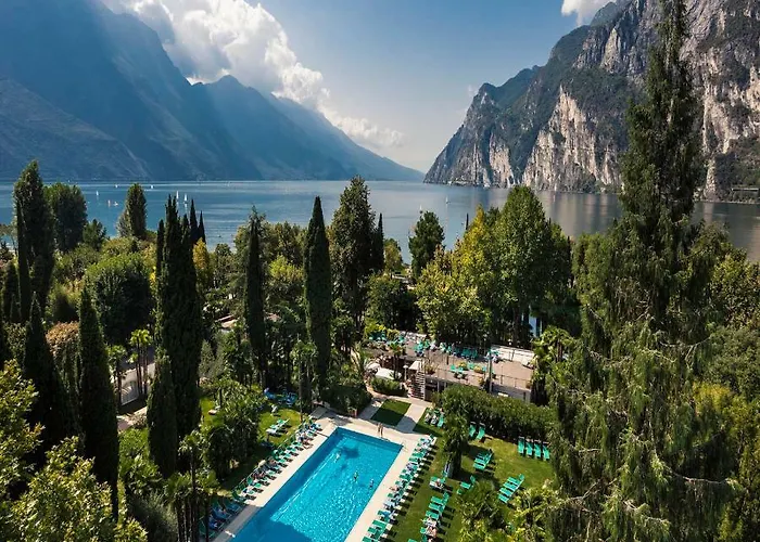 Du Lac Et Du Parc Grand ResortAlbergo